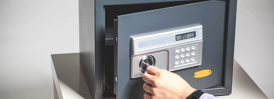 Safe Opening Repair in Miami Beach
