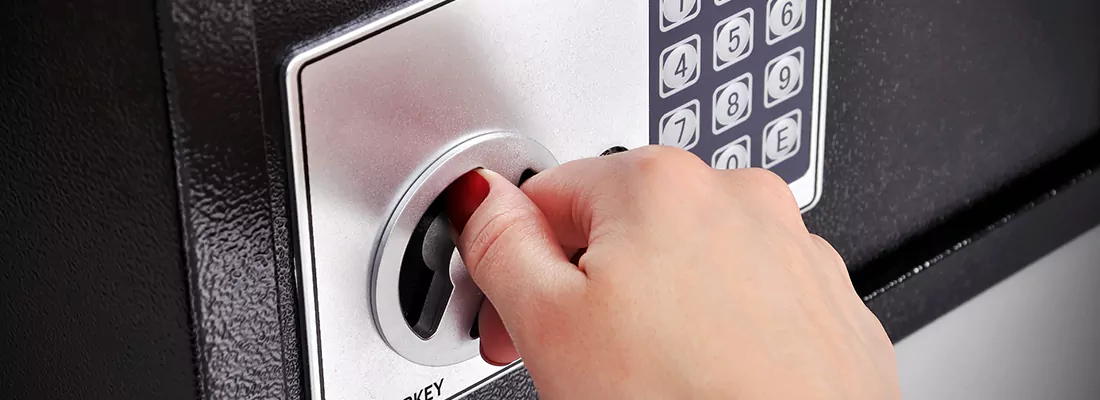 Safe Replacement in Miami Beach, FL